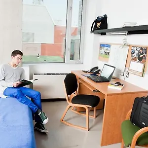  Apartment Of Toronto-new College Residence-45 Willcocks