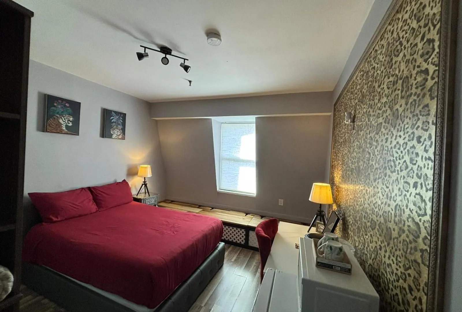 Queen Nest Hotel Toronto